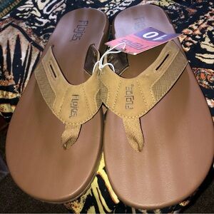 Flojos Men's Flip Flops Memory Foam NEW - Tan Size 10 Thong Slippers